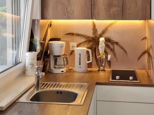 kitchen cube